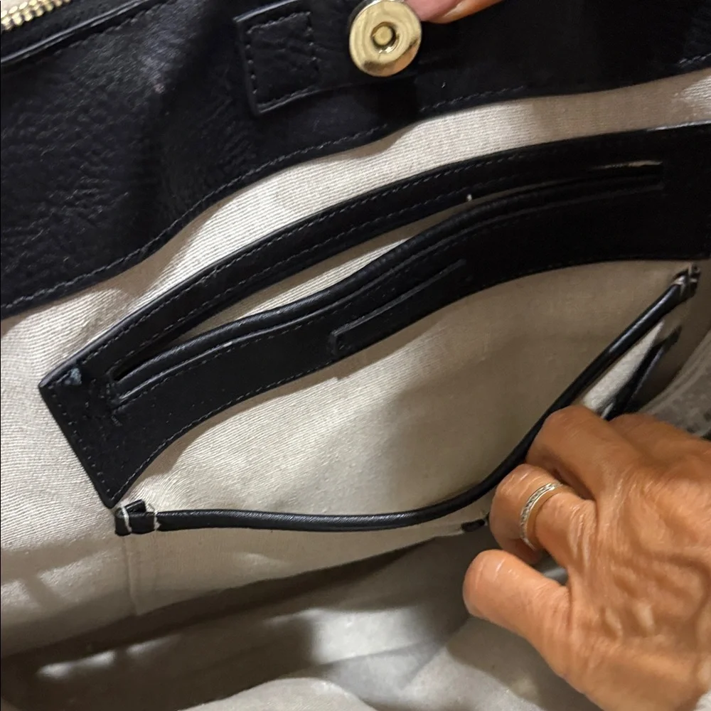 Zara Black Leather Bag used in good condition need